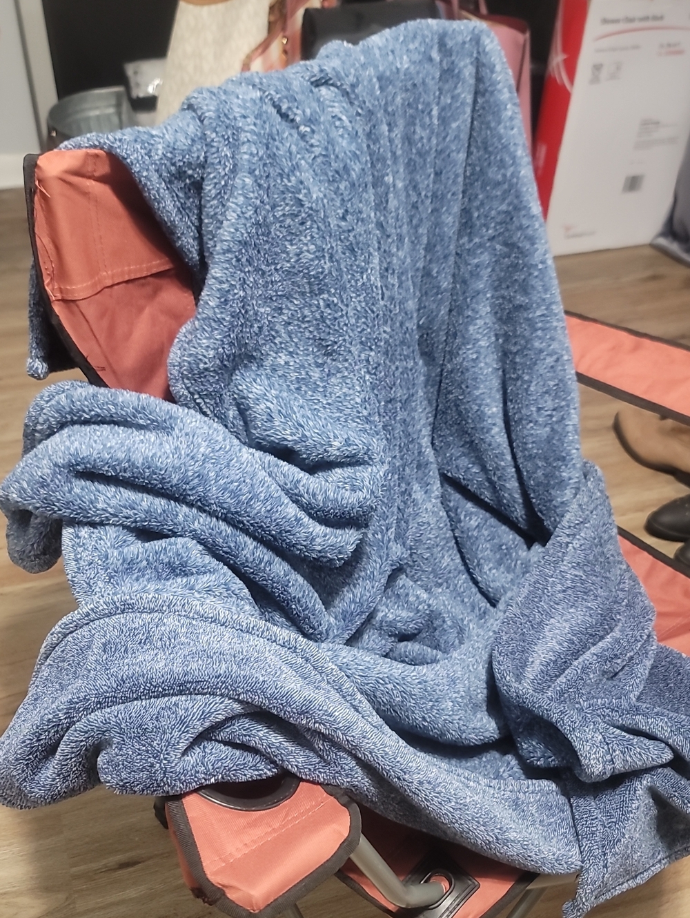 Plush Blue Cozy Twin Size Throw Blanket - Soft Home Bedding